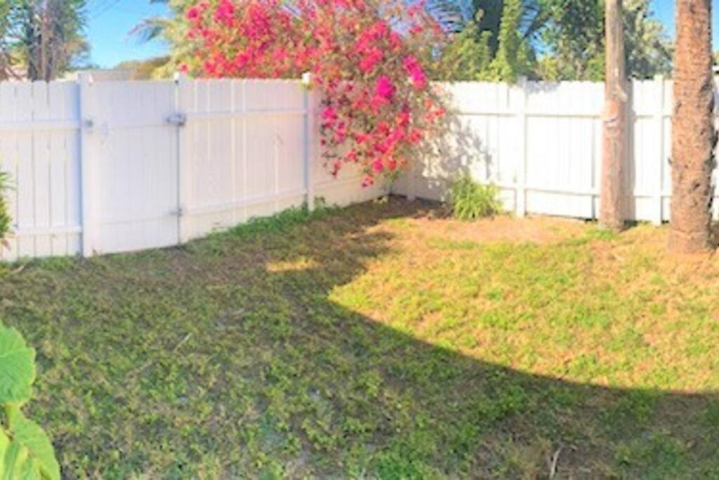 Sparkling 2Bed 1Bath Beach Home - Unit 214 Cocoa Beach Eksteriør bilde