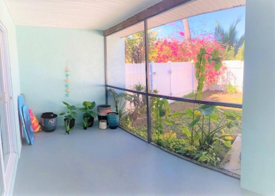 Sparkling 2Bed 1Bath Beach Home - Unit 214 Cocoa Beach Eksteriør bilde
