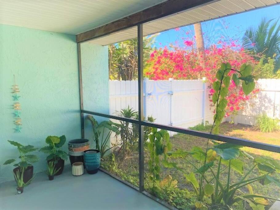 Sparkling 2Bed 1Bath Beach Home - Unit 214 Cocoa Beach Eksteriør bilde